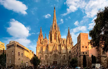 SANTUARIOS, MONASTERIOS, SAGRADA FAMILIA: (BARCELONA, MONTSERRAT)